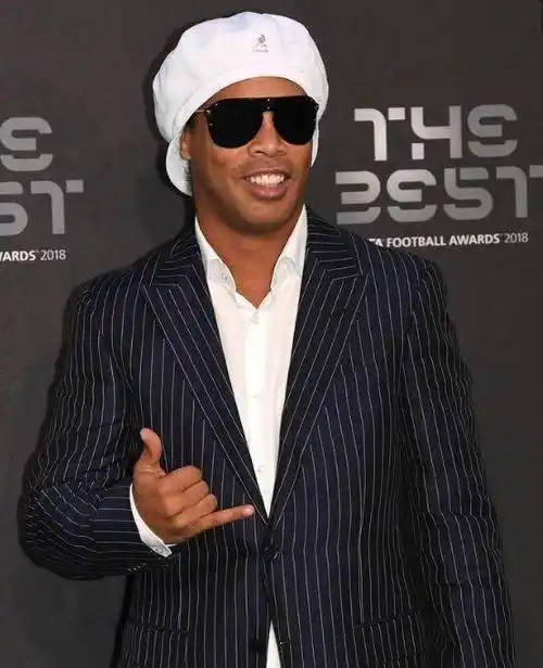 形势骤然复 形势骤然复